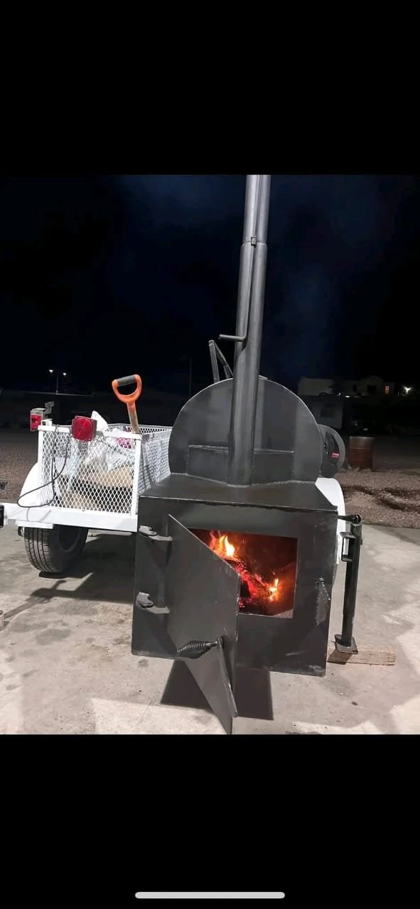 Firebox Interior – Barrel Smoker