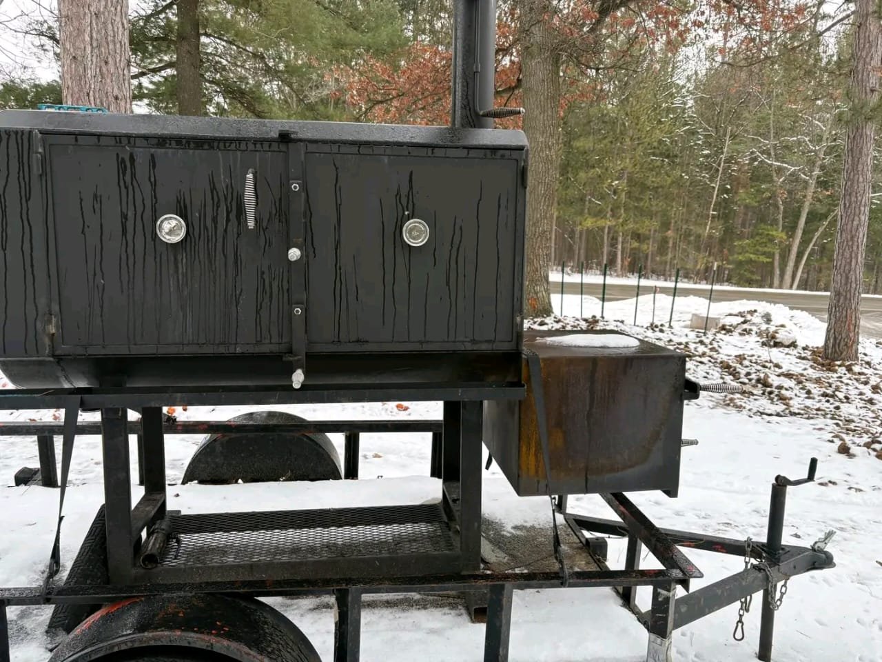 Reverse Flow Vertical Smoker Full View meatballs and bbq