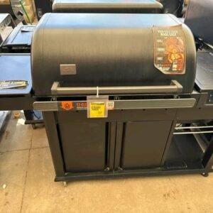 Woodridge Elite Pellet Grill Cooking Surface restaurant gyros grill