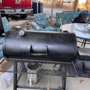 Front Profile – Traeger Pro 780 vertical smokers​