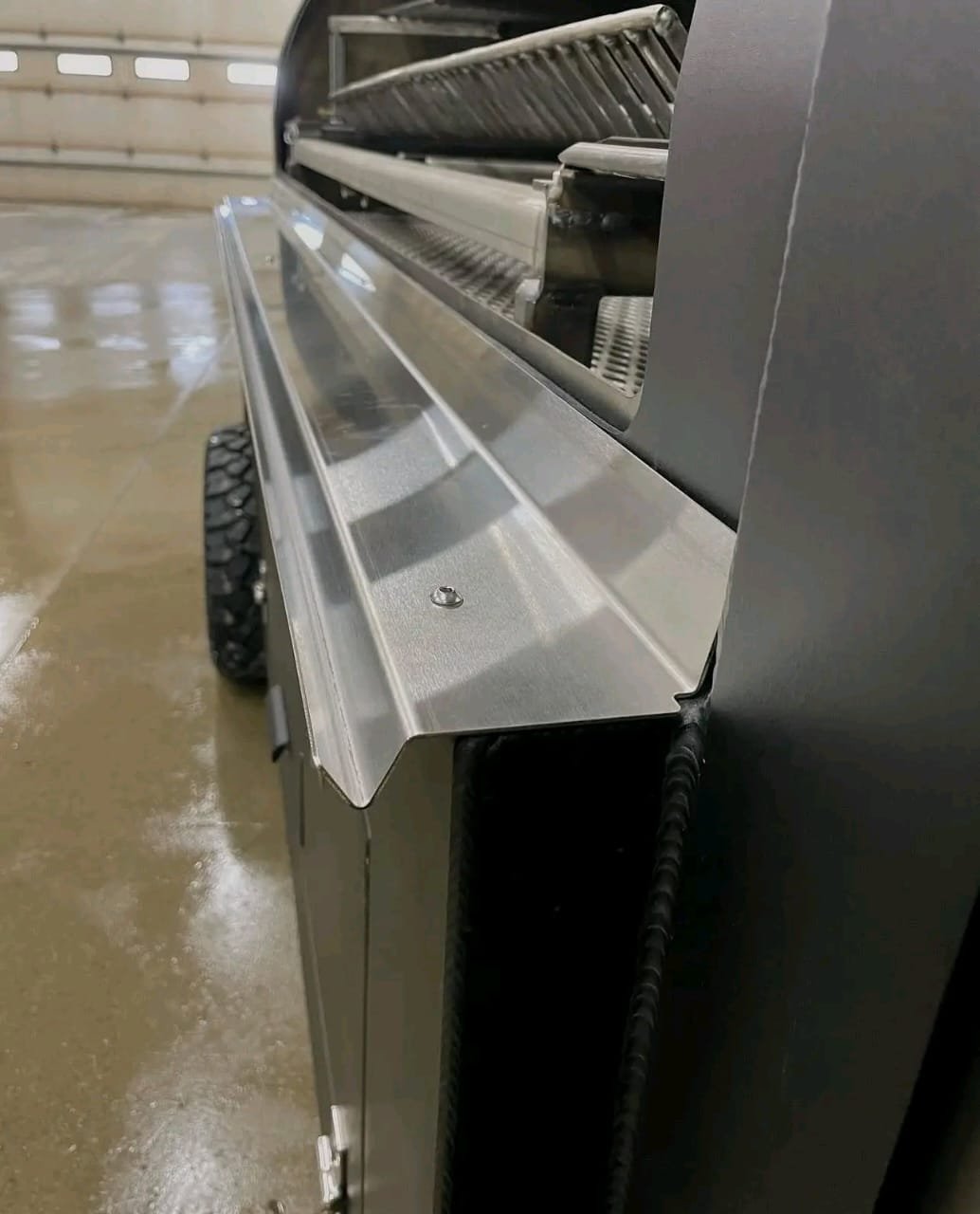 Smoker Steel Construction Detail