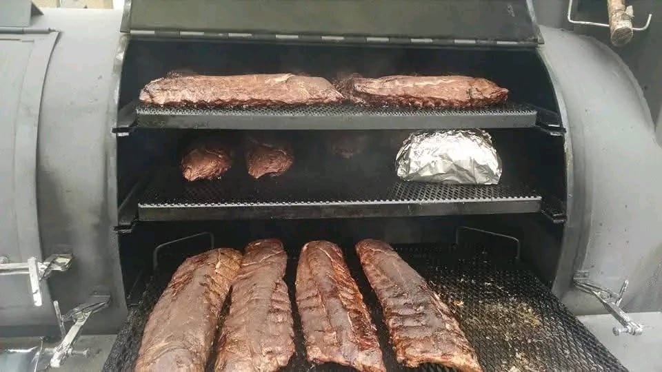 Reverse Flow Chamber with Meat Cooking – 400 Gallon Smoker