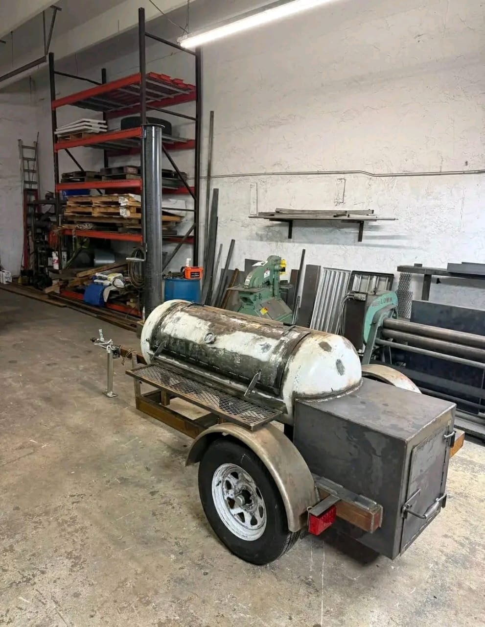 Rear View 120 Gallon Smoker Trailer habibi grill