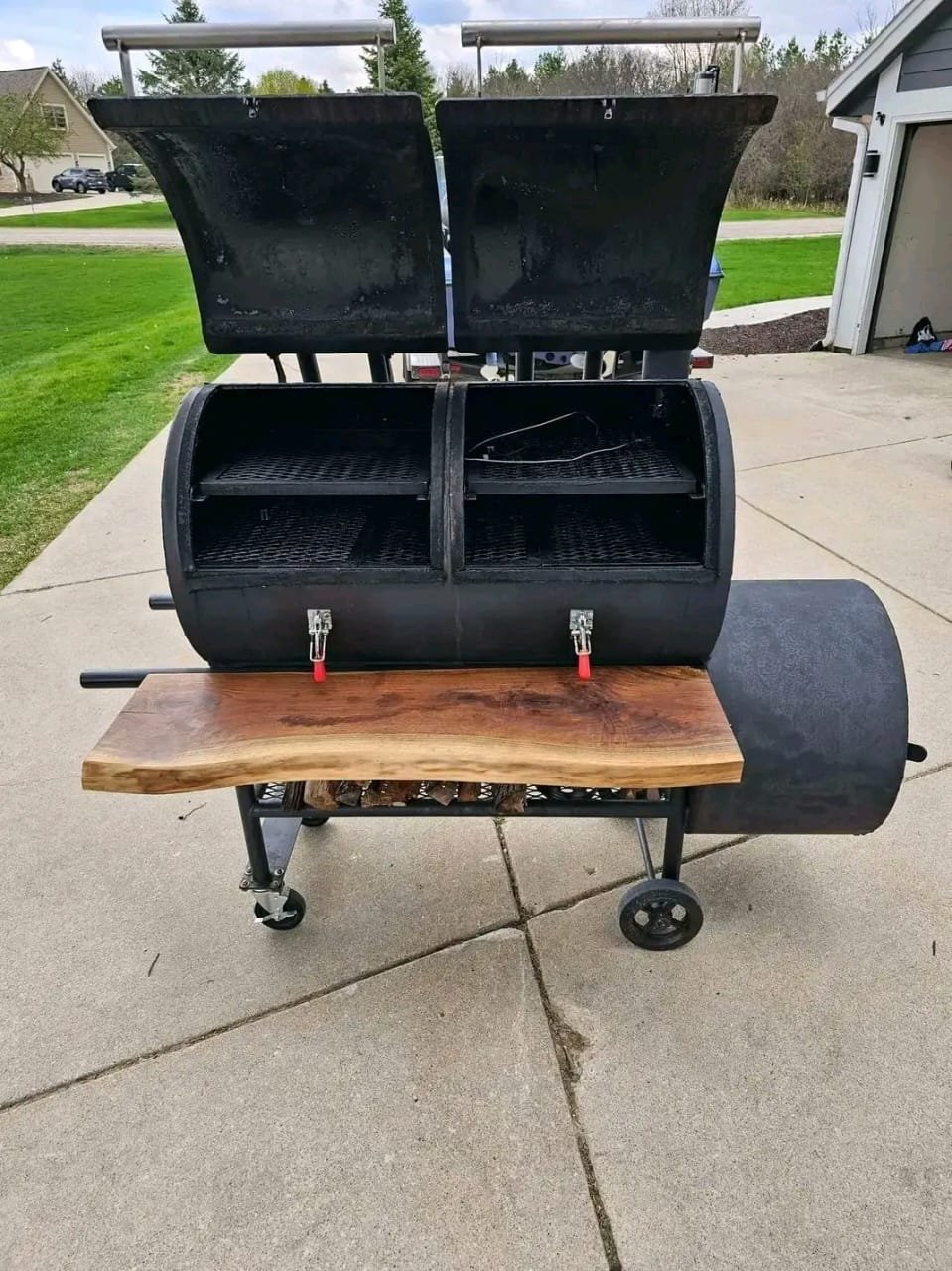 Smoker Body with Black Walnut Folding Shelf grill griddle combo