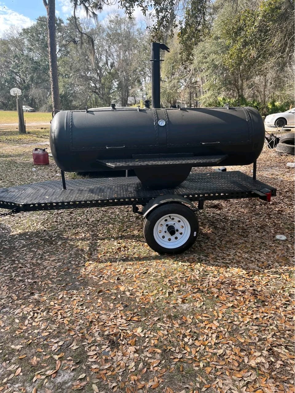 Full Side Profile – 120 Gallon Trailer Charcoal Smoker