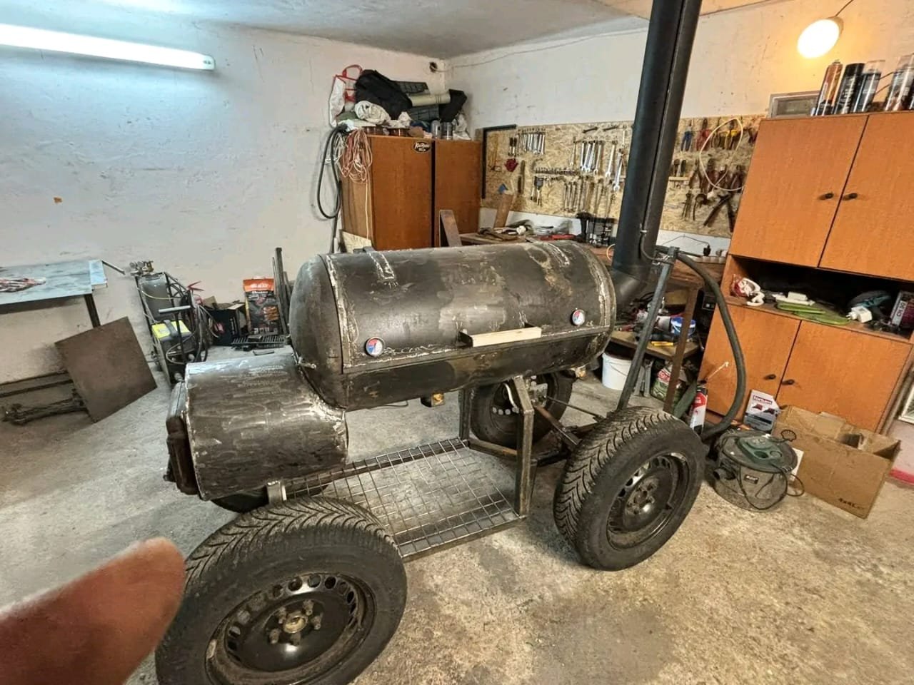 Side Profile 250 Gallon Smoker